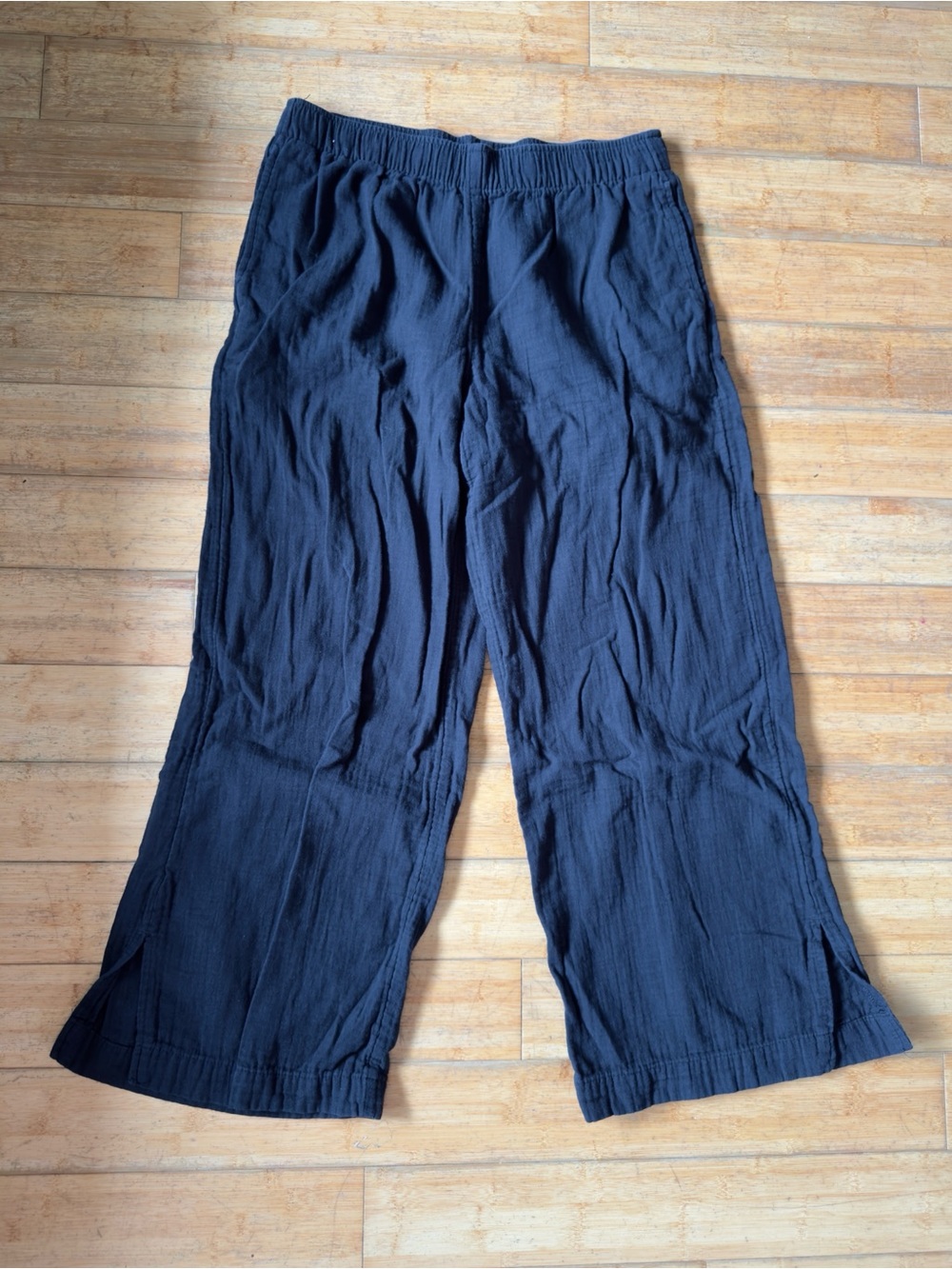 High rise wide leg pull on black cotton pants - Picture 3 of 5